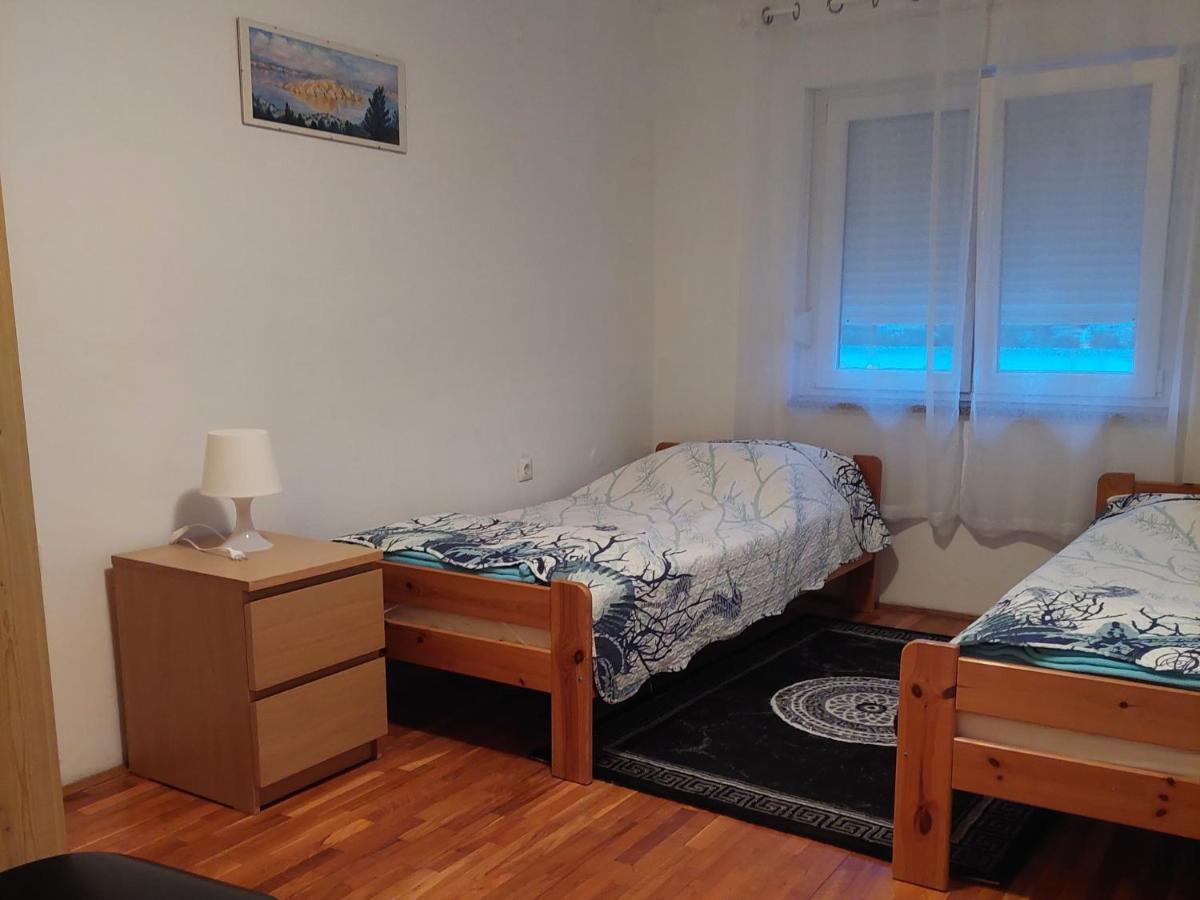 Apartmani Mujagic Batomalj Exteriér fotografie